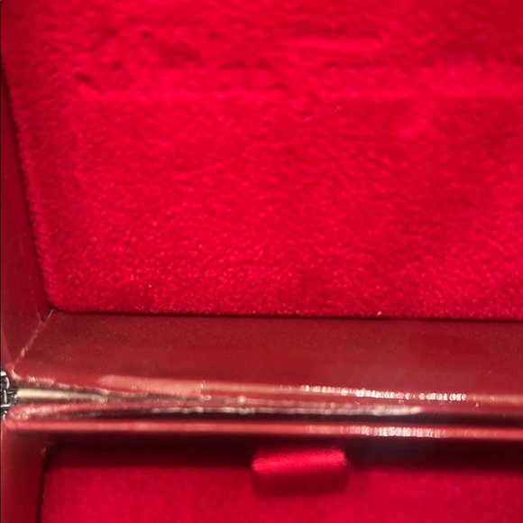 Salvatore Ferragamo Black and Silver Cufflinks - Picture 5 of 6